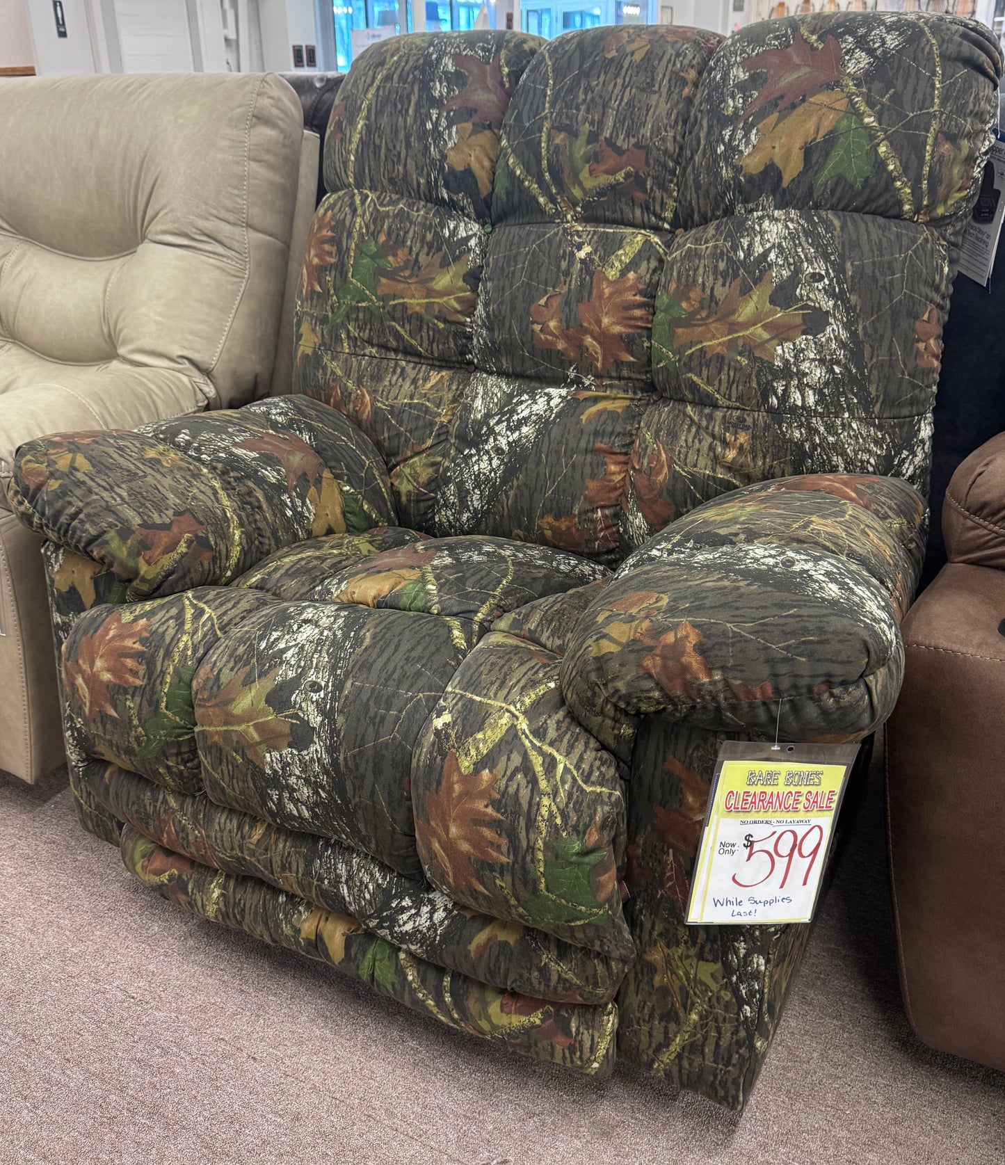 Catnapper Rocker Recliner w/ Heat & Massage 4689-2